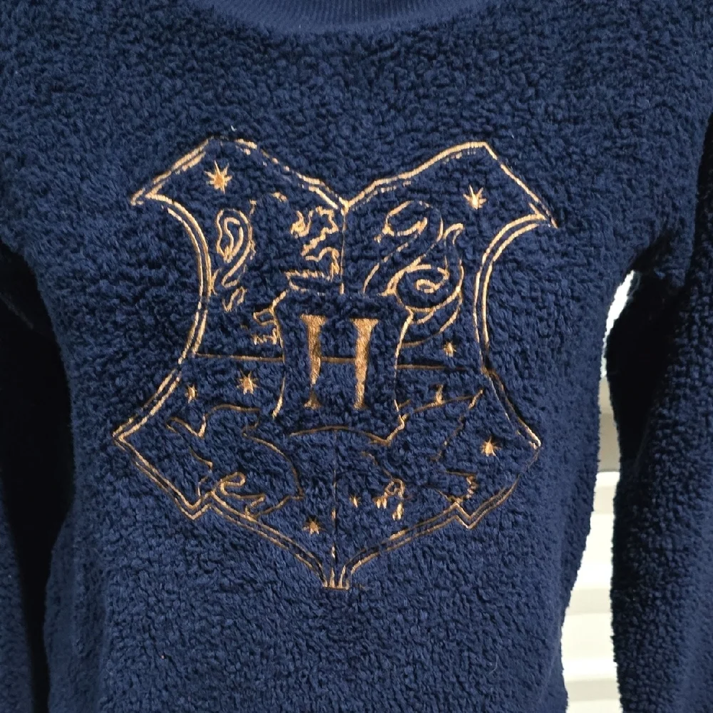 Women's Harry Potter Navy Fleece Pajama‎ Top with Embroidered Crest Size Medium